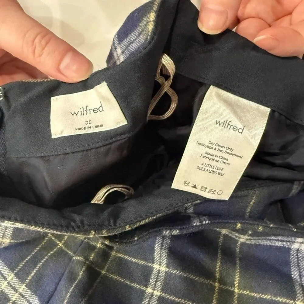 Aritzia please see